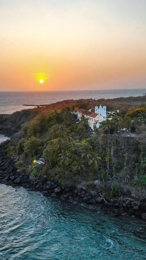 Fort Tiracol Heritage Hotel Arambol Exterior foto